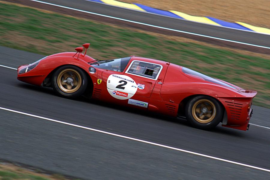  Ferrari 330 P3 1966 года  (фото 4 из 19)